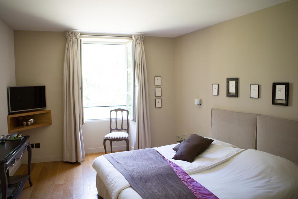 Espace De L'Hers ชาโตเนิฟ-ดู-ปาป ภายนอก รูปภาพ
